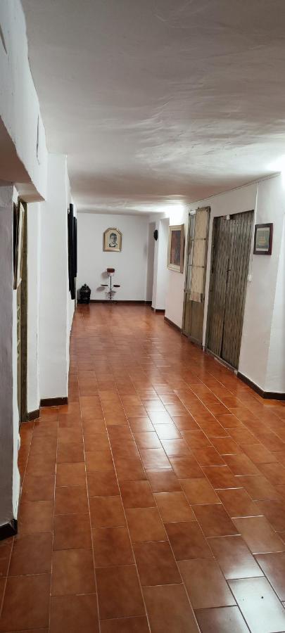 Dona Mercedes Rabé de las Calzadas Esterno foto